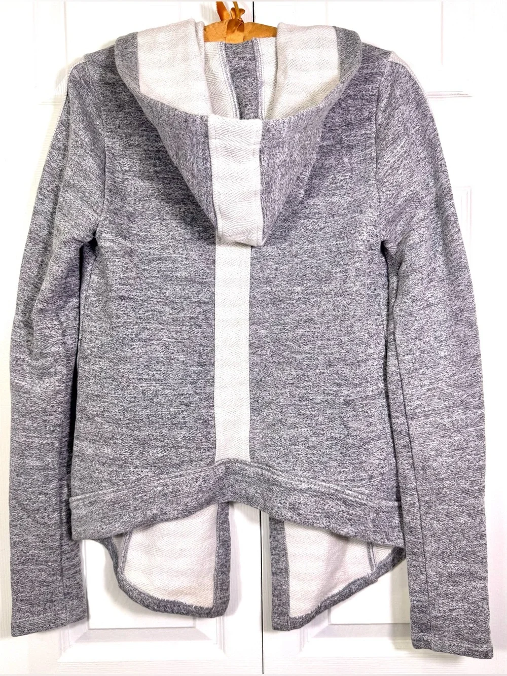 Athleta Rare Sample Hooded Open Front Cardigan Wrap Jacket Gray/White Size S